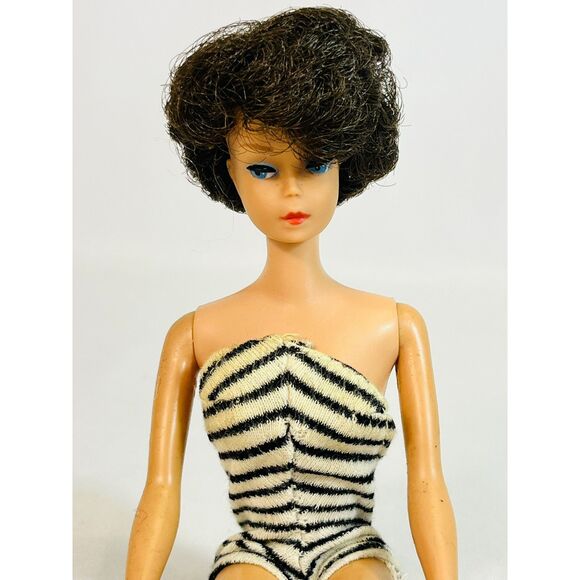 Vintage Brunette Bubble Cut Barbie Doll 1962 Zebra Striped Swimsuit - Picture 2 of 9